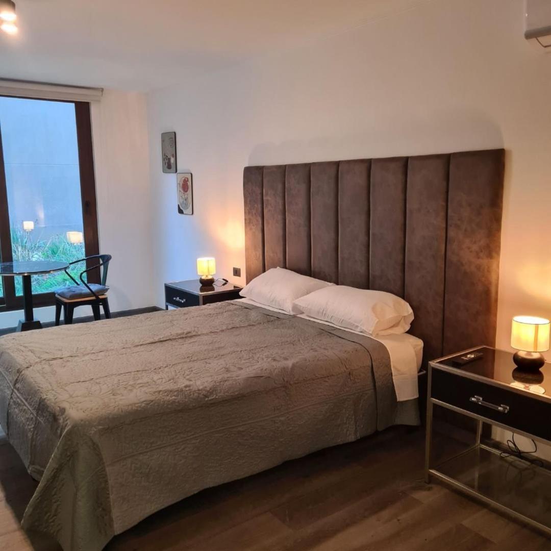 Huerfanos Spot Apartamento